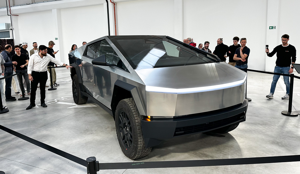 Cybertruck in Verona Cybertruck in Verona