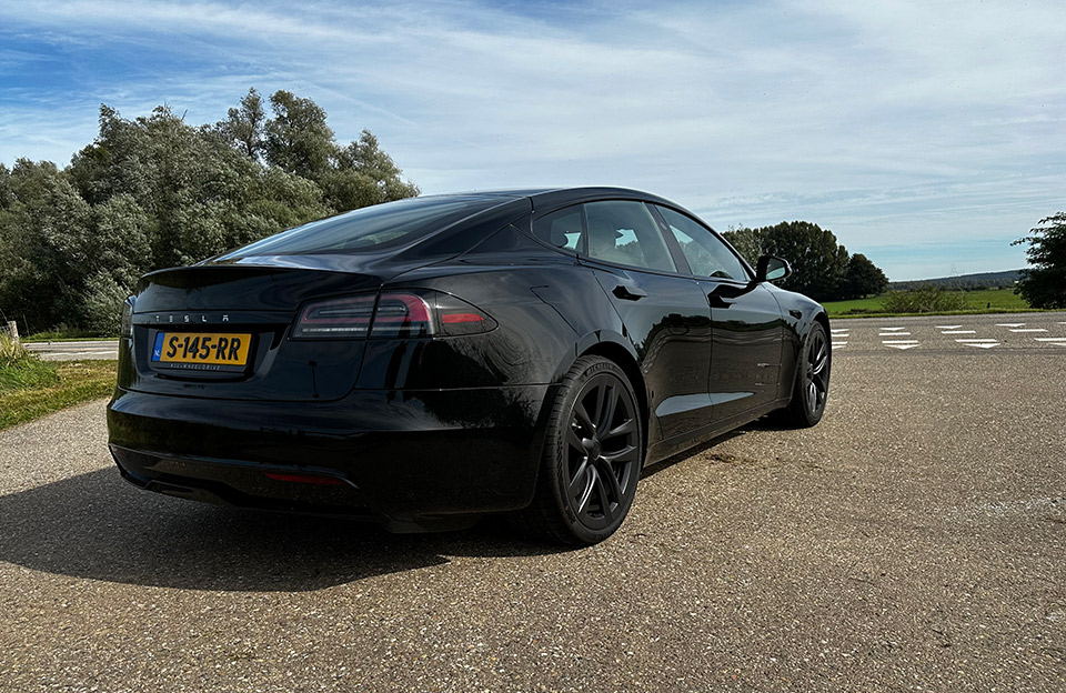 Tesla Model S
