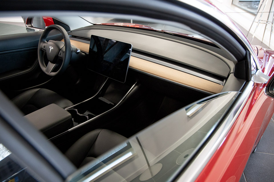 Tesla Model 3 in Eindhoven - Interieur Tesla Model 3 in Eindhoven - Interieur